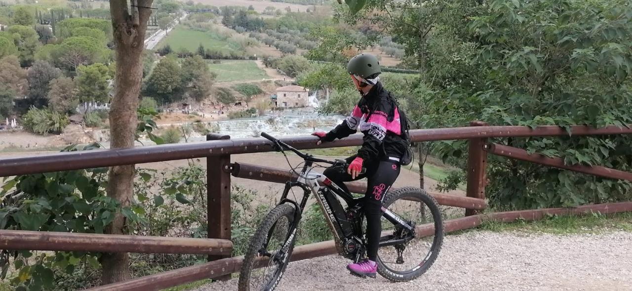 مونتيميرانو Agriturismo Il Capannone المظهر الخارجي الصورة