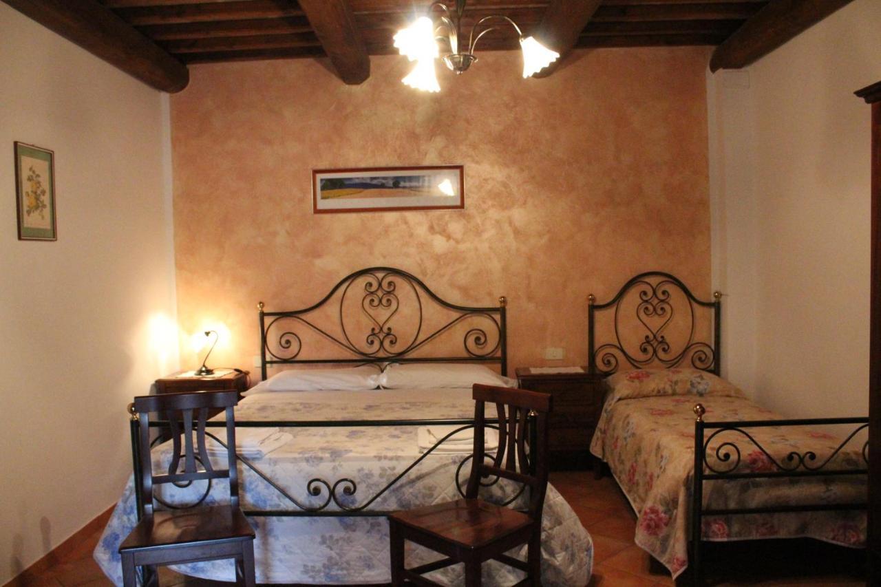 مونتيميرانو Agriturismo Il Capannone المظهر الخارجي الصورة